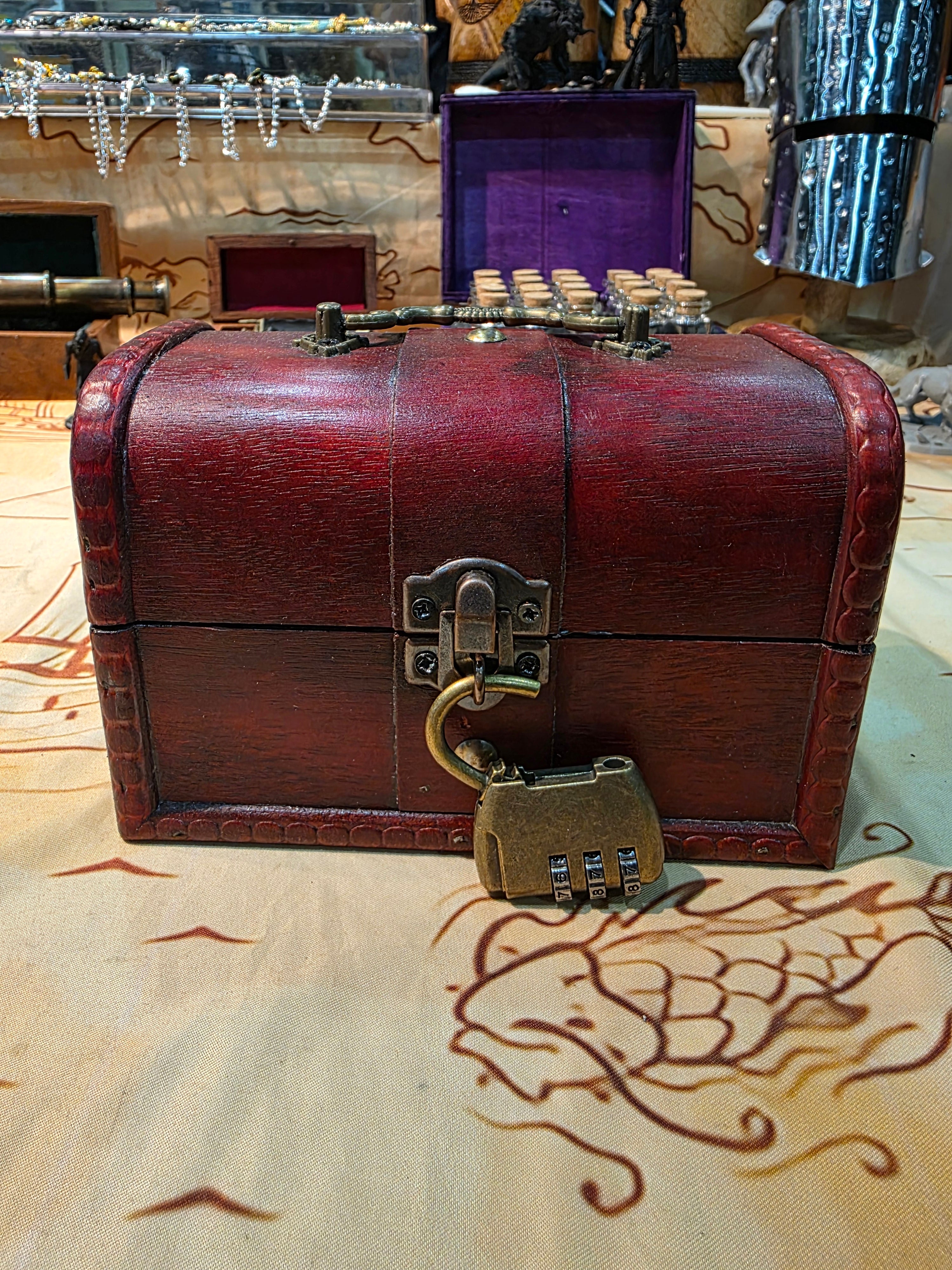 Chest : The Wayfarer's Hoard