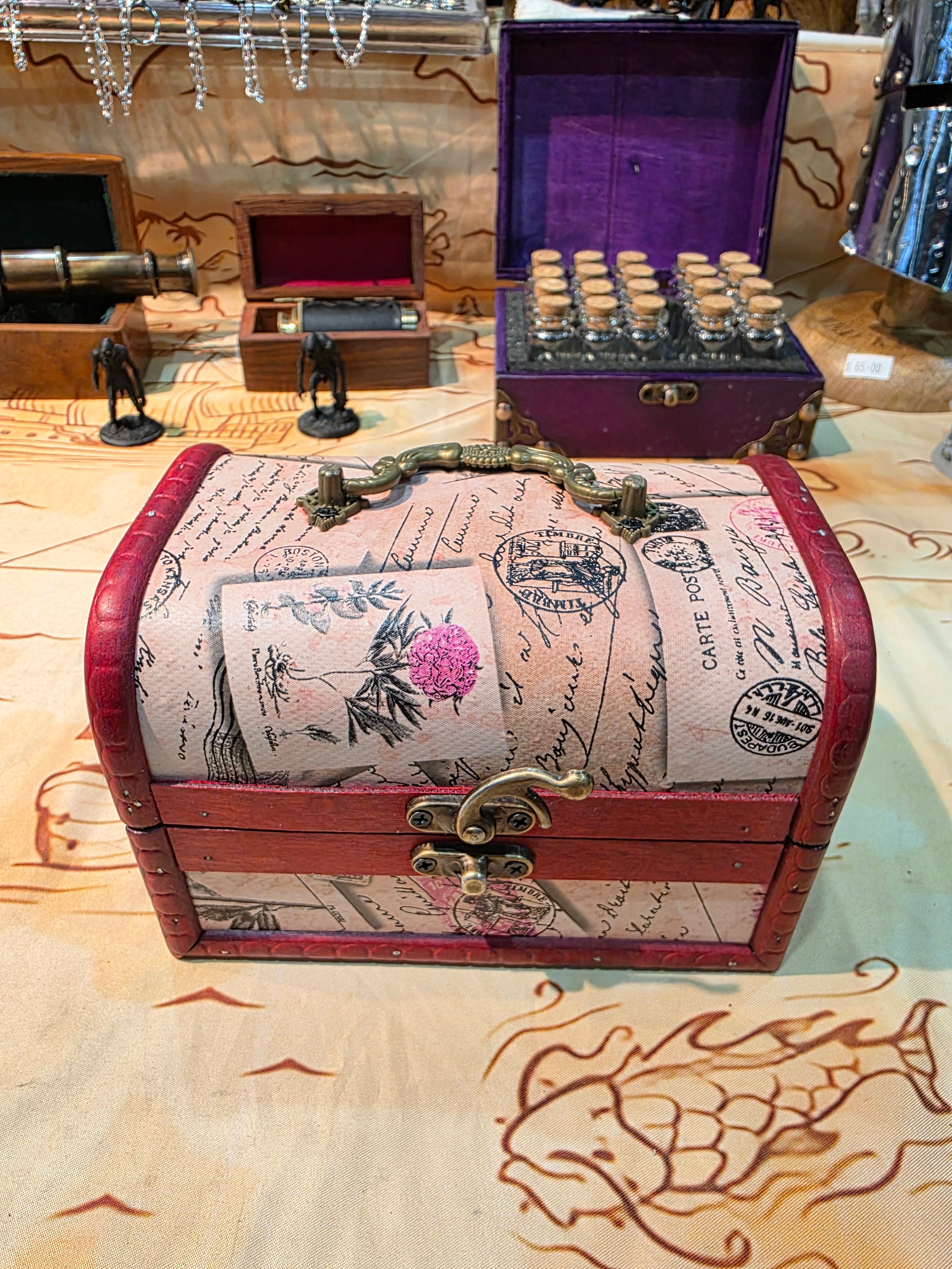 Chest : The Skald's Chest